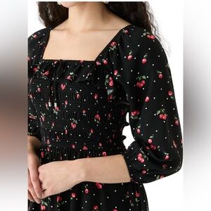 Oak and Trellis Black Cherry Print Dress